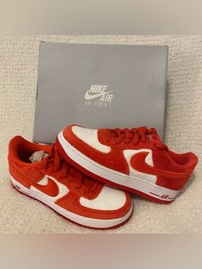 Nike Air Force 1 Low GS Valentine's Day 2024 Fire Red/White.